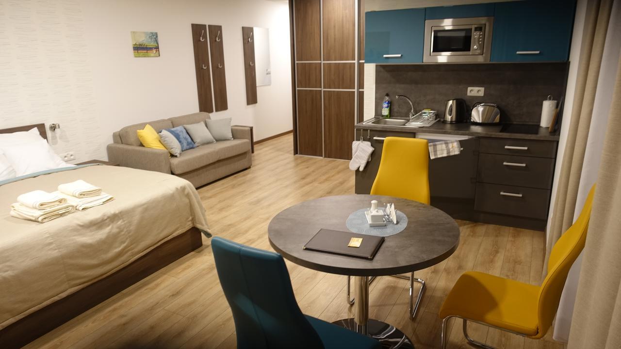 Apartmánový Dom Kriváň Besenova Exterior foto