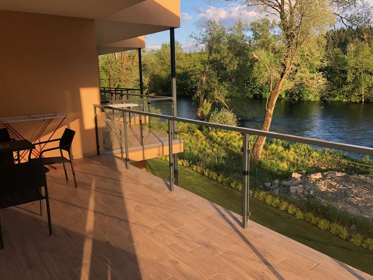 Apartmánový Dom Kriváň Besenova Exterior foto